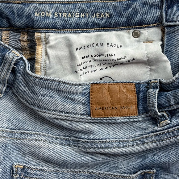 American Eagle AE Mom Straight Jean stretch Women's Jeans size 6 short - Picture 2 of 12
